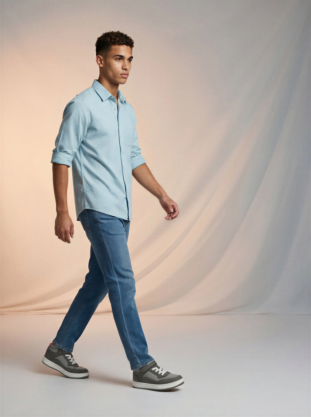 Jeans Slim para caballero azul claro
