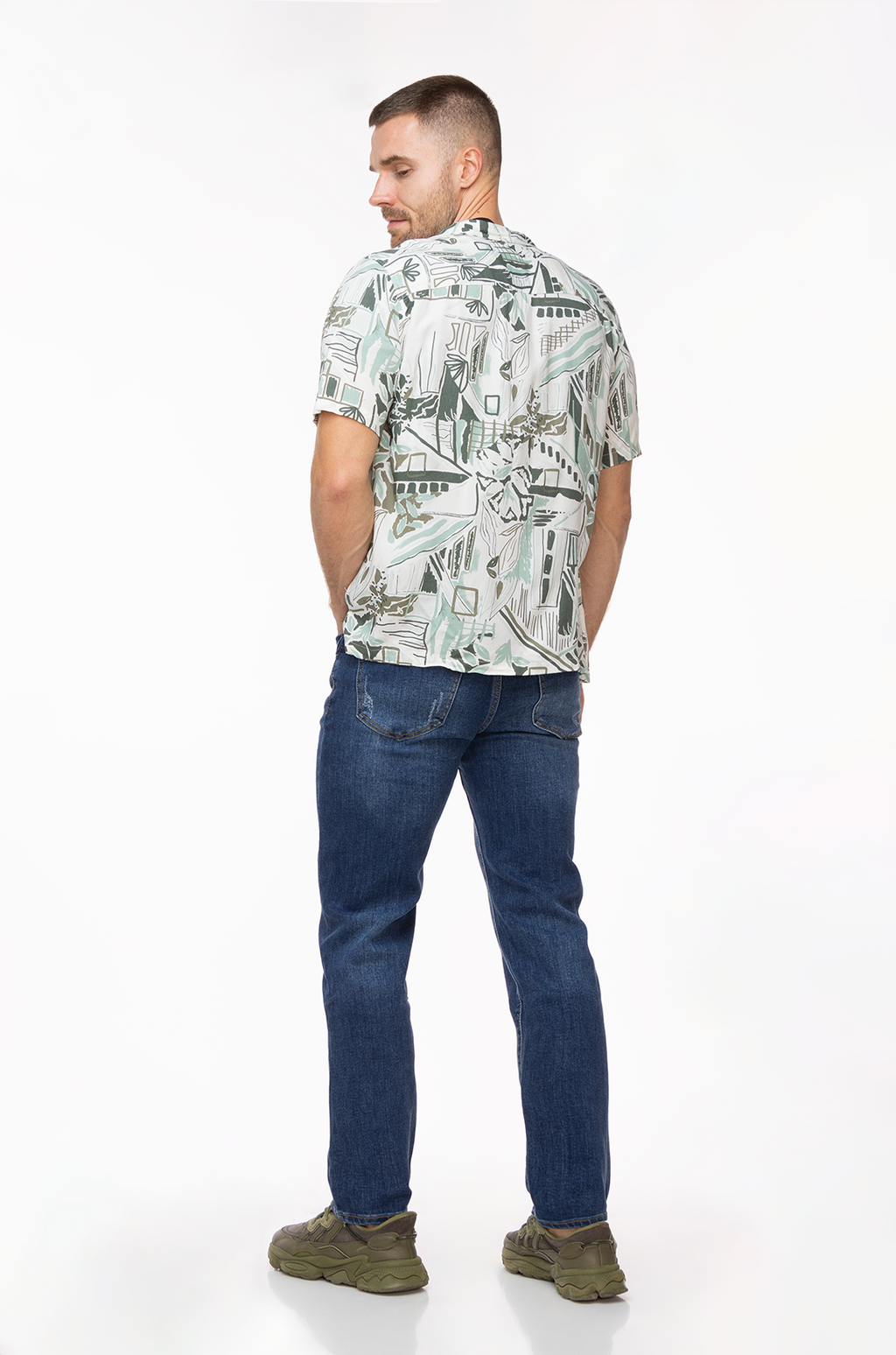 Jeans Slim Fit Diseño con Desgastes - Denim Classic