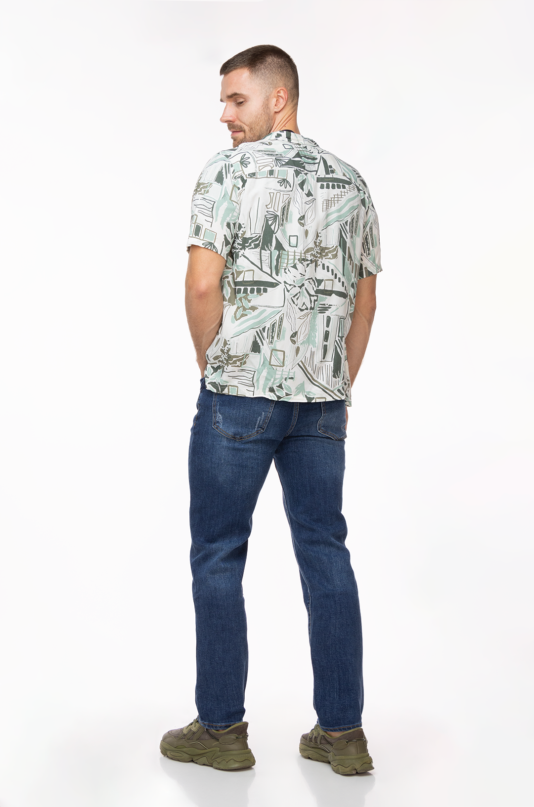 Jeans Slim Fit Diseño con Desgastes - Denim Classic