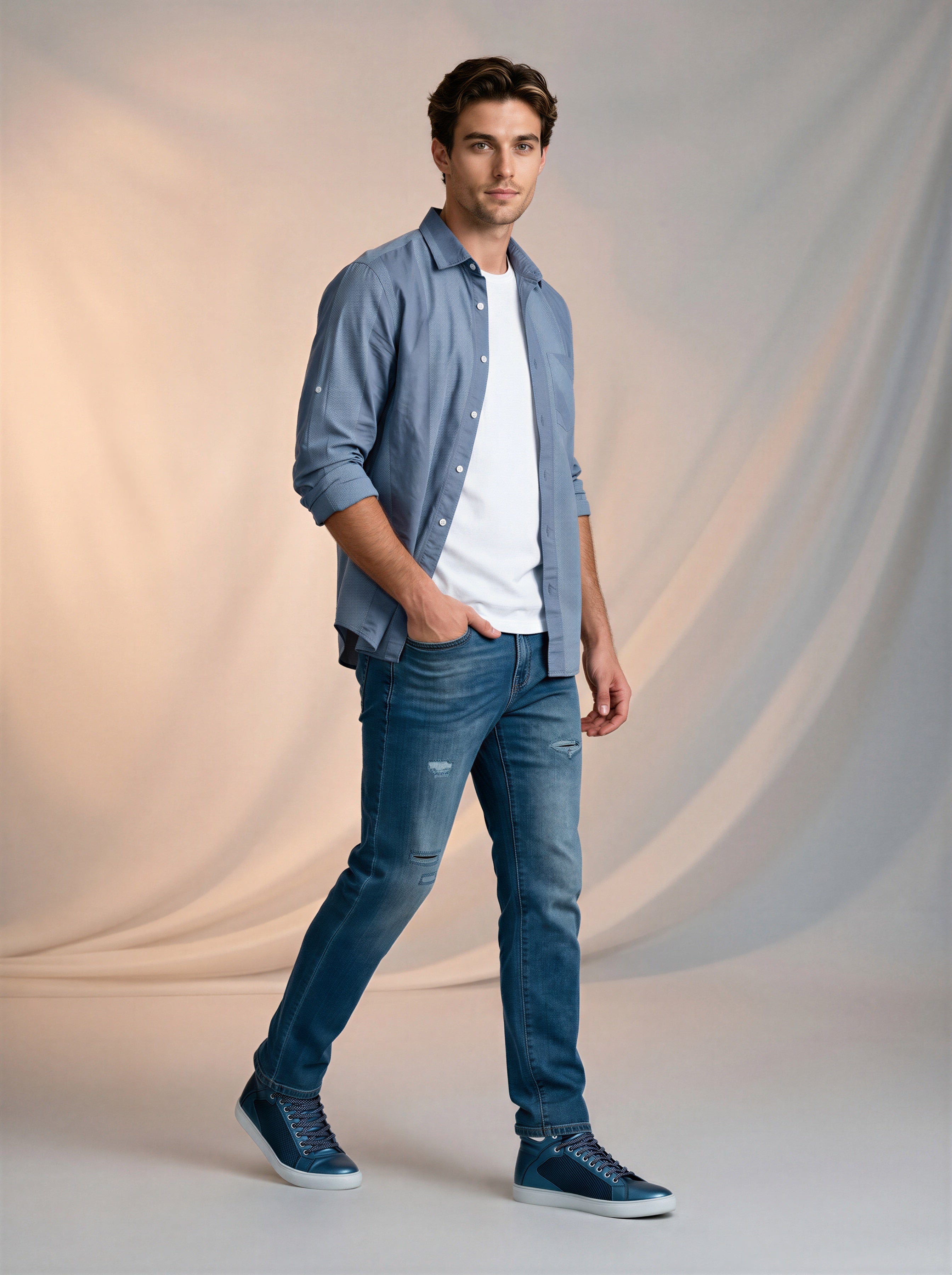 Jeans Slim para caballero con rotos azul medio