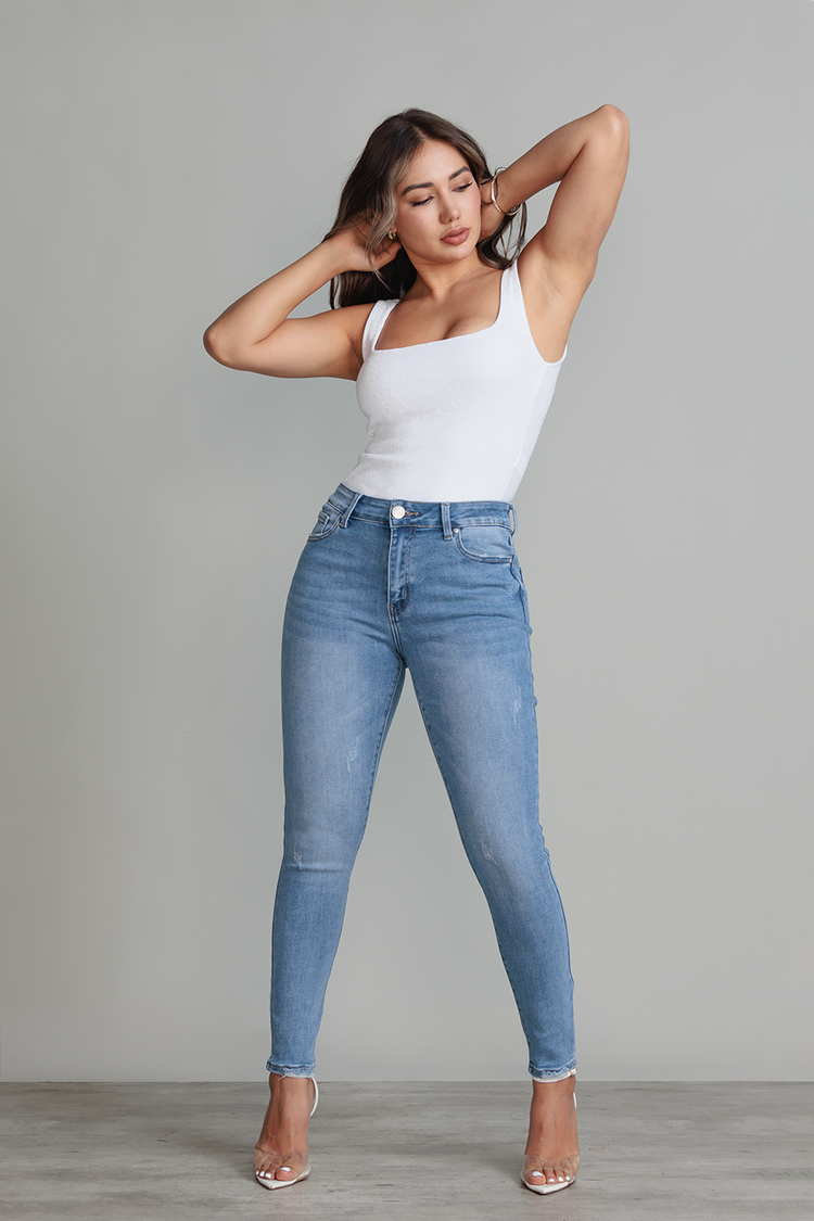 JEANS SKINNY  AZUL CLARO - BASICS