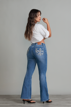 JEANS FLARE COSTURA CONTRASTE - BASICS