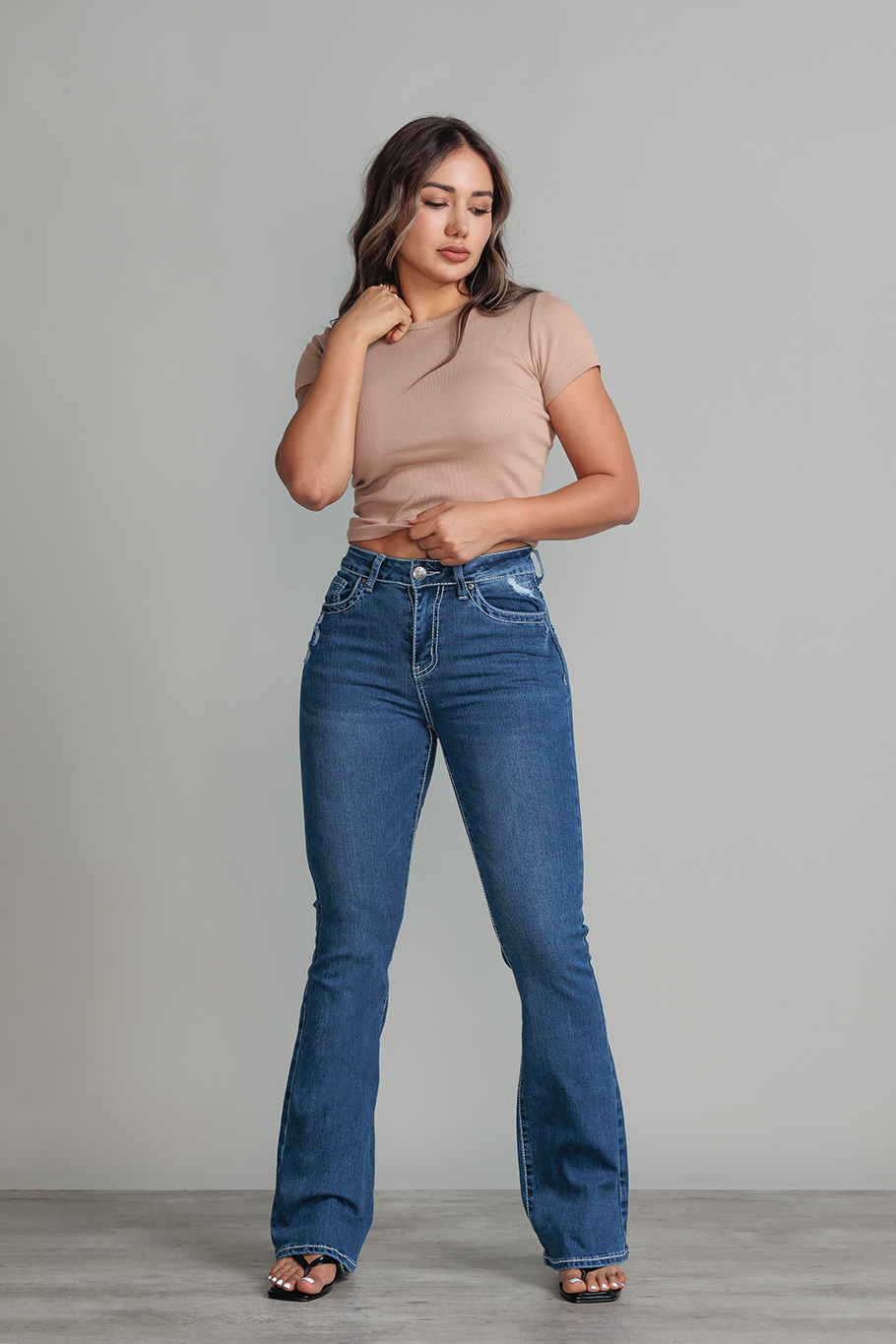 JEANS FLARE MARINE BORDADO - BASICS