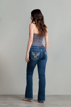 JEANS BOOTCUT BORDADO - ESSENTIAL