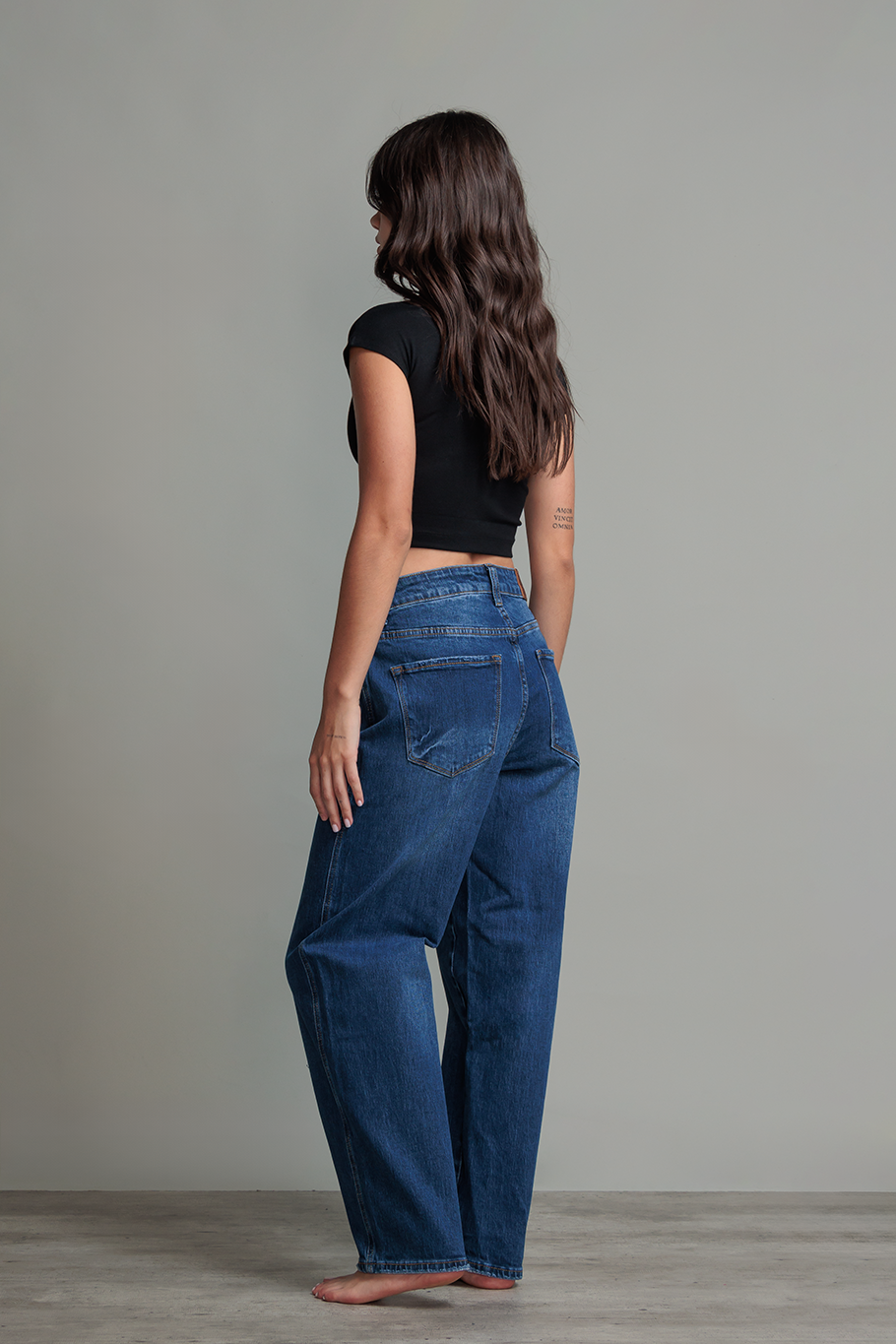JEANS BARREL BLUE DENIM - BASICS