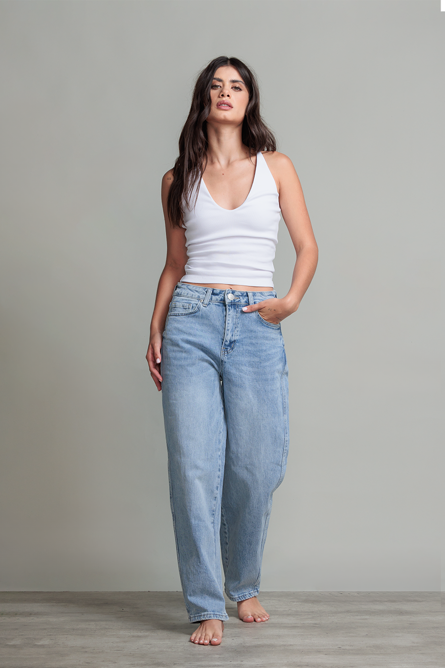 JEANS BARREL AZUL CLARO - BASICS