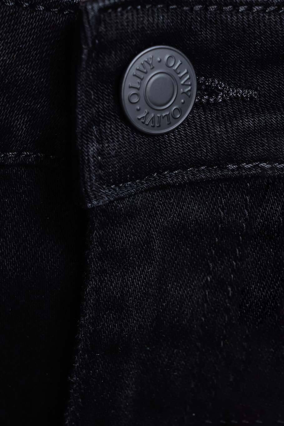 JEANS BARREL NEGRO - BASICS