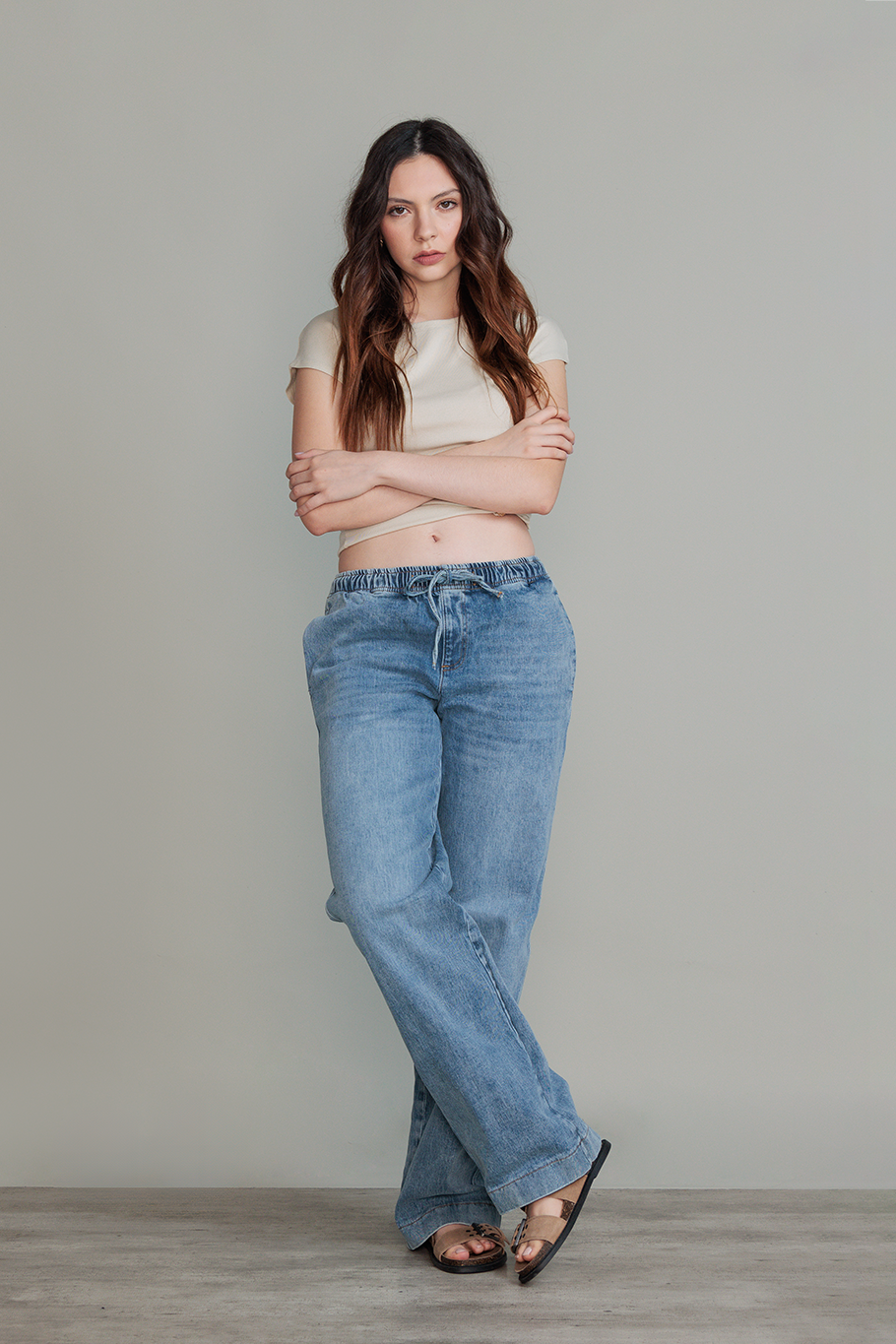 JOGGER DENIM ICE WIDE LEG - ESSENTIAL