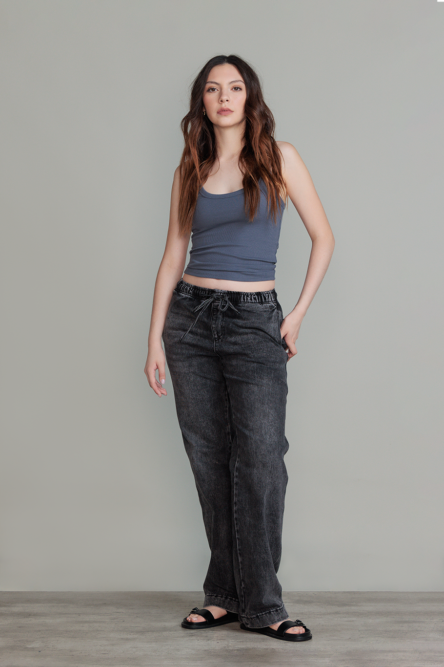 JOGGER BLACK WASH WIDE LEG - ESSENTIAL