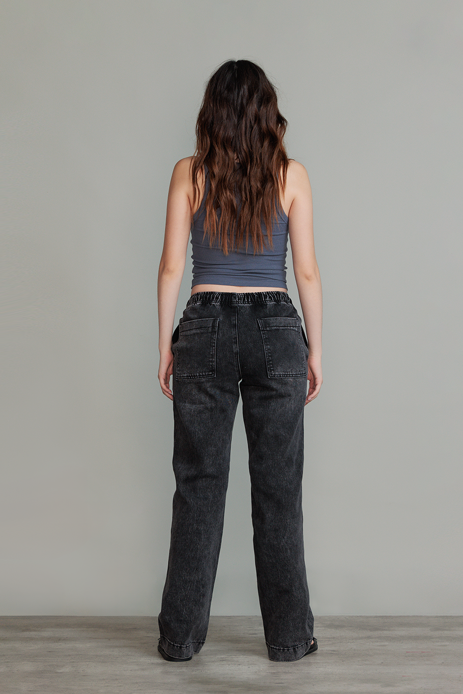 JOGGER BLACK WASH WIDE LEG - ESSENTIAL