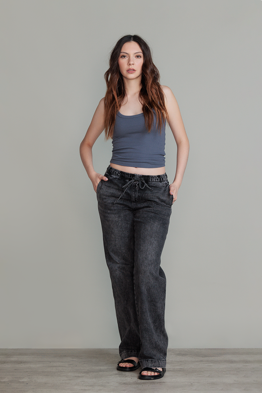 JOGGER BLACK WASH WIDE LEG - ESSENTIAL