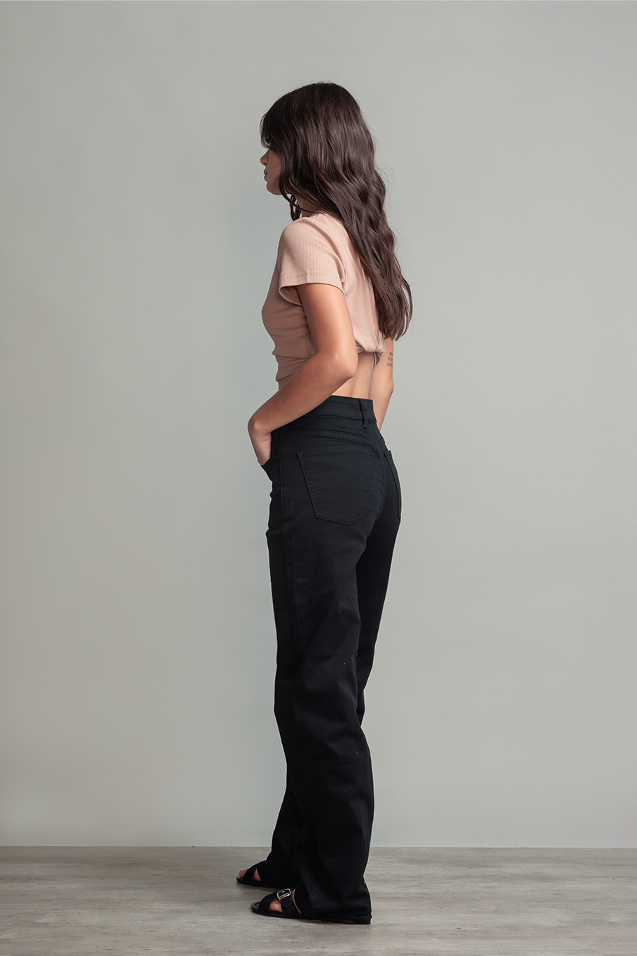 STRAIGHT FIT NEGRO - BASICS