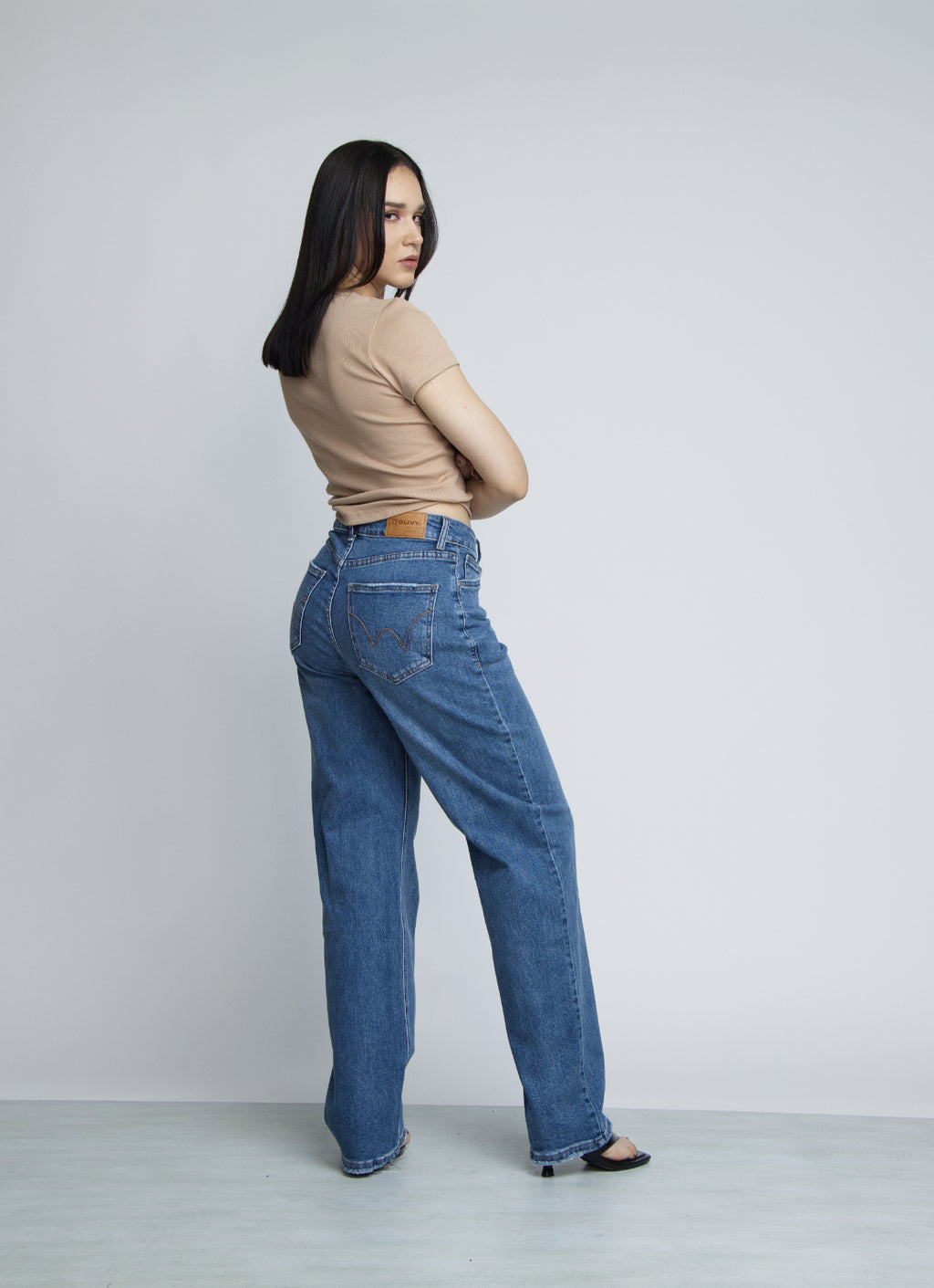 JEAN STRAIGHT LEG - AZUL MEDIO