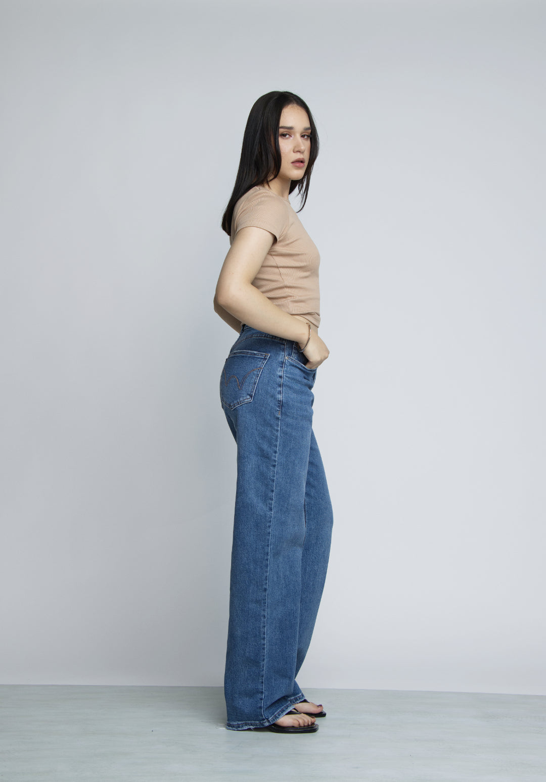 JEAN STRAIGHT LEG - AZUL MEDIO