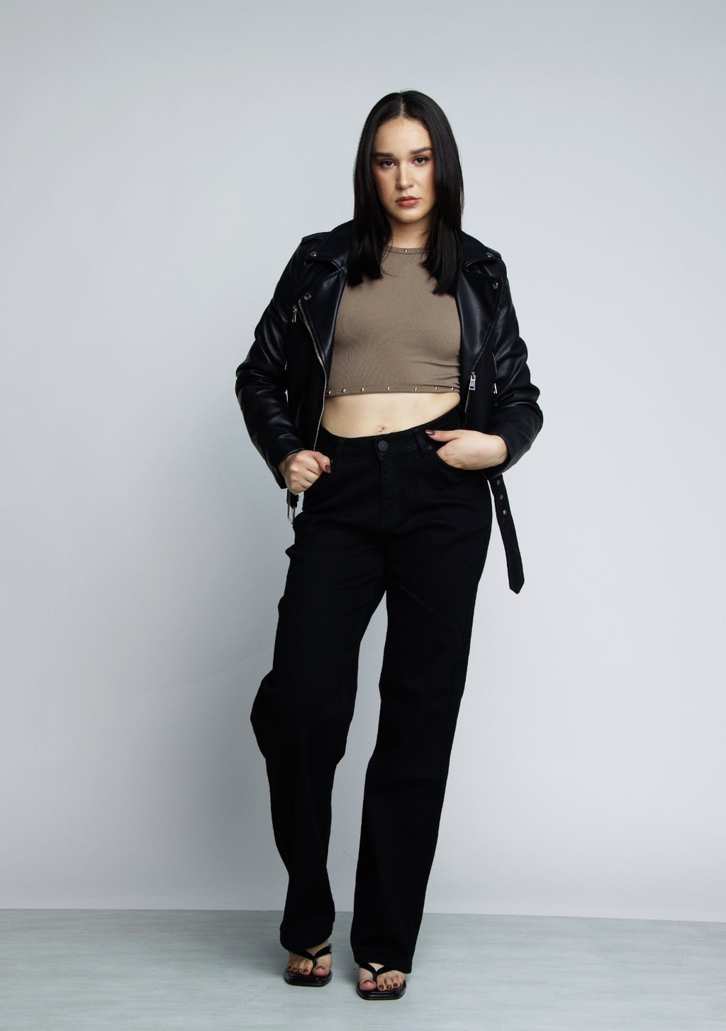 JEAN STRAIGHT LEG - NEGRO