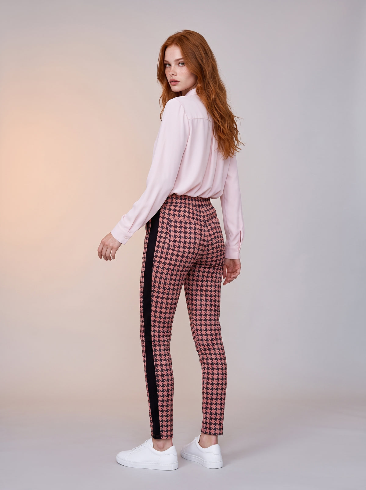 Jean Skinny Ajustado Rosa con Negro MON-3460
