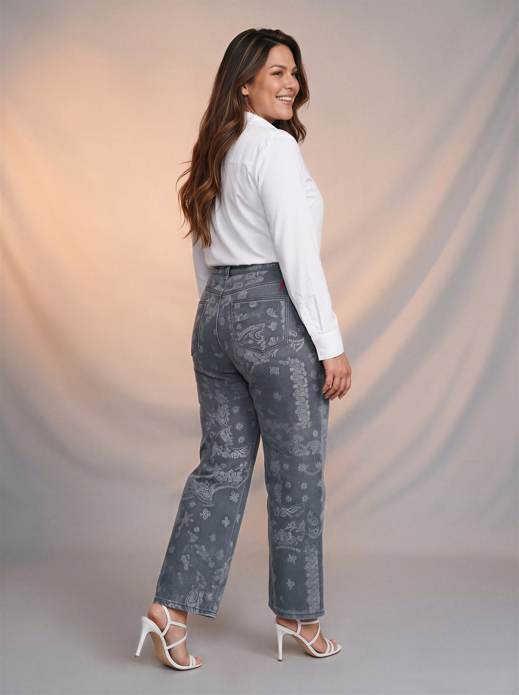 Jean Regular Fit Plus Gris Claro Textura con relieve MON-3121P