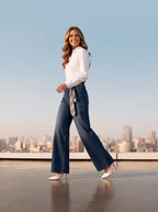 Wide Leg Azul Marino con Corbata