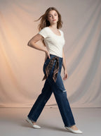 Jean Regular Fit Azul Marino con Roturas y Pañoleta