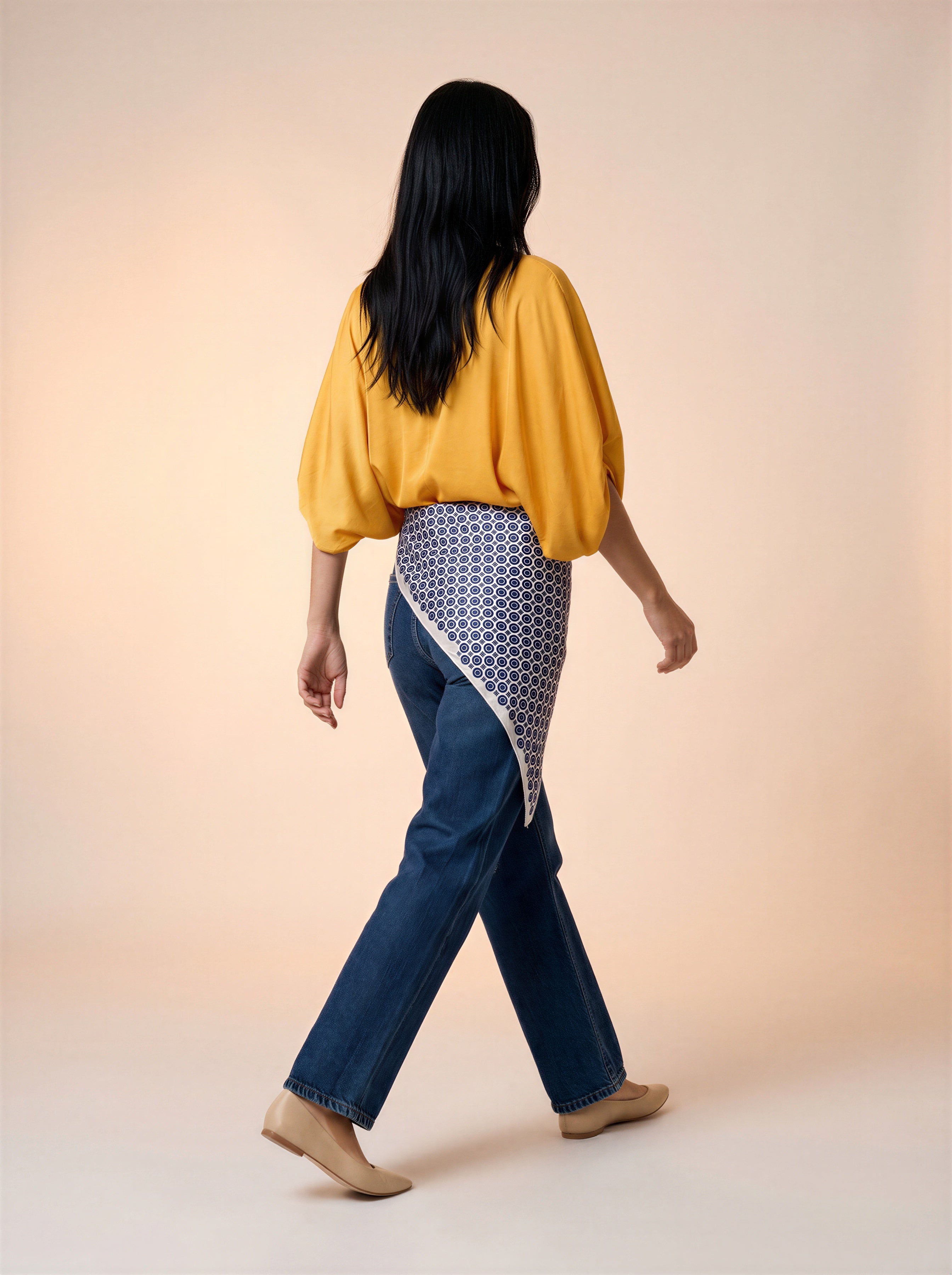 Jean Regular Fit Azul Medio con Rotos y Pañoleta