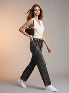 Jean Baggy con Mascada – Gris