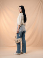 Jean Straight Fit con Encaje – Azul Stone