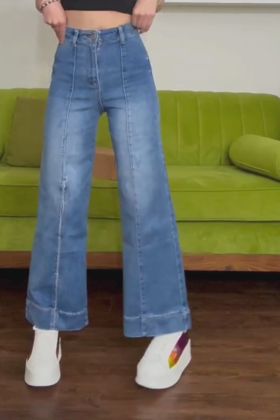 Jeans Wide Leg Abertura Asimetrica  - Moda Vanguardista